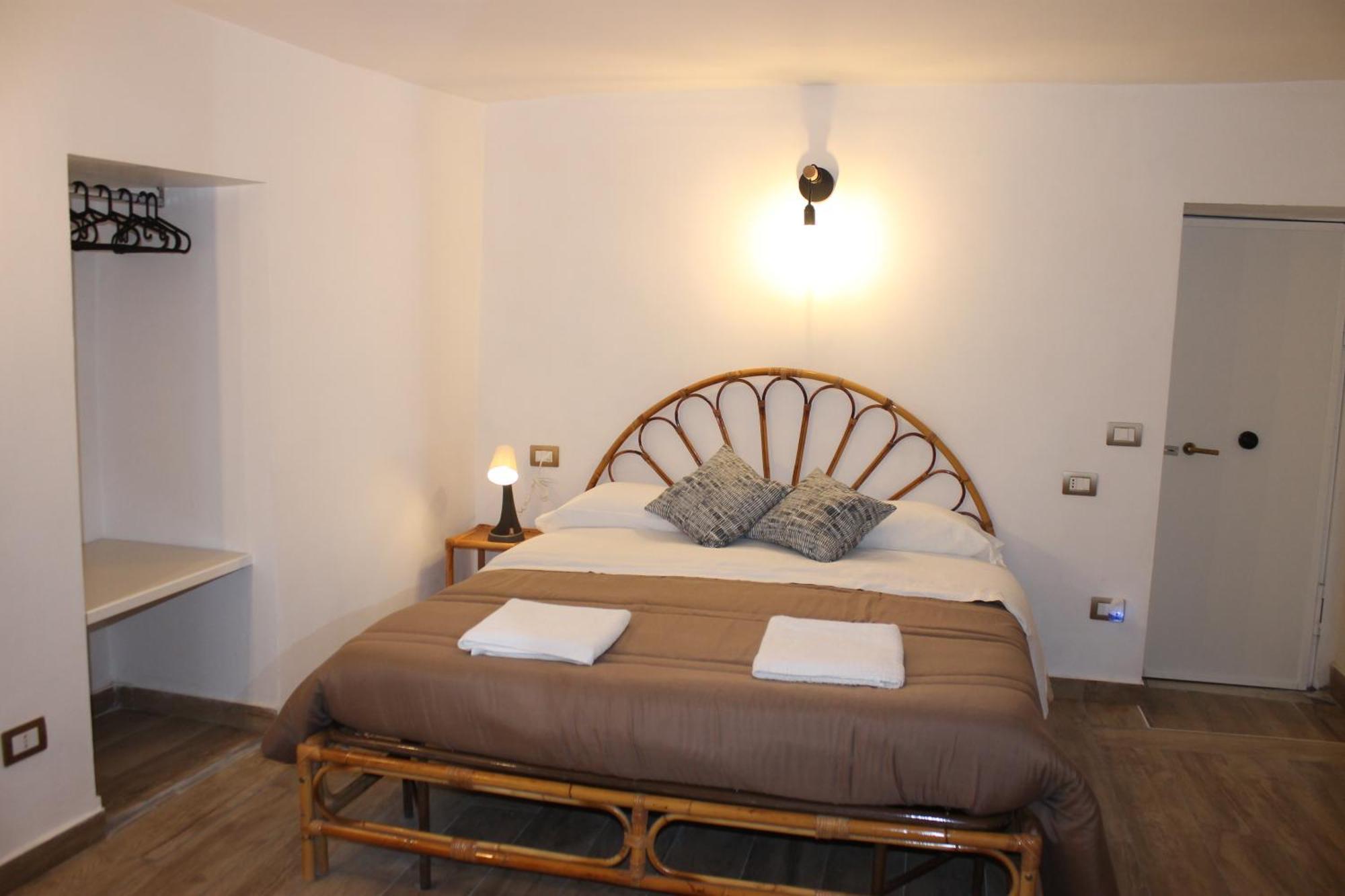 Appartamento In Piazza Naples Extérieur photo